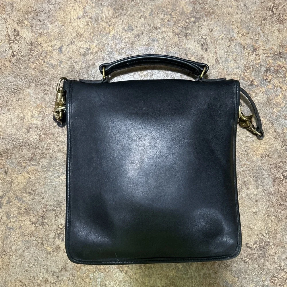 Coach vintage station
